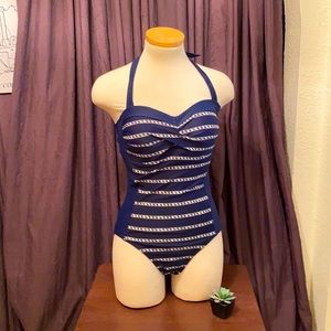 One piece navy blue swimsuit